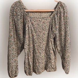 Loft Outlet Top Long Sheer Sleeves - medium no tags